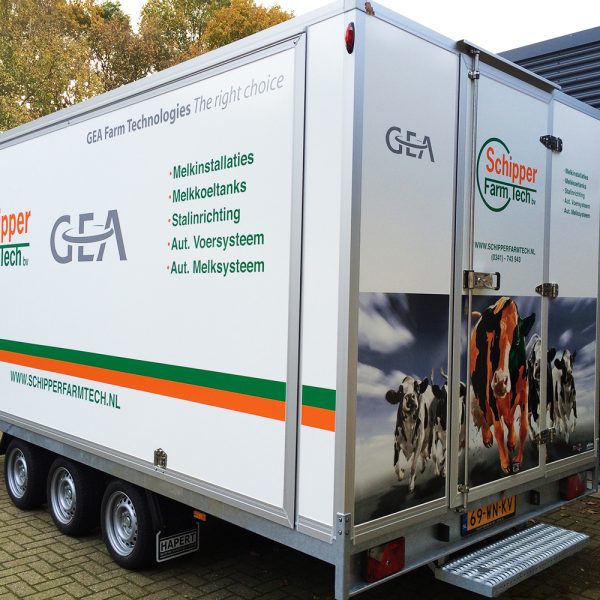 Belettering-Aanhanger-Schipper-Putten