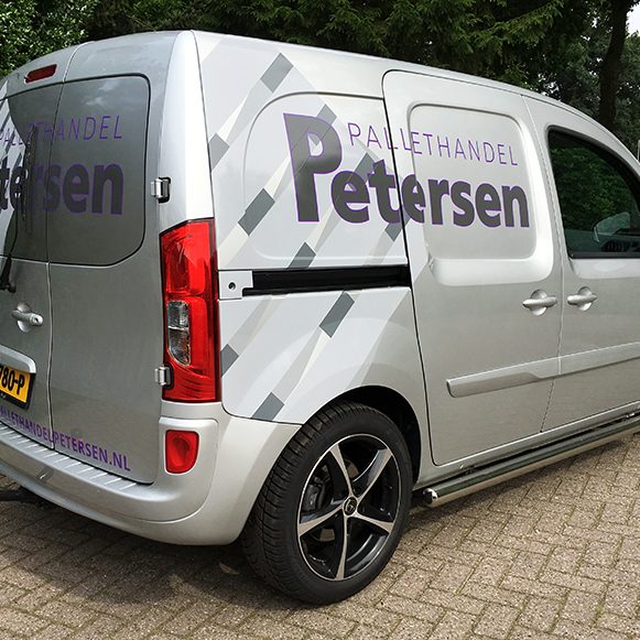 Autobelettering-Pallethandel-Petersen-1