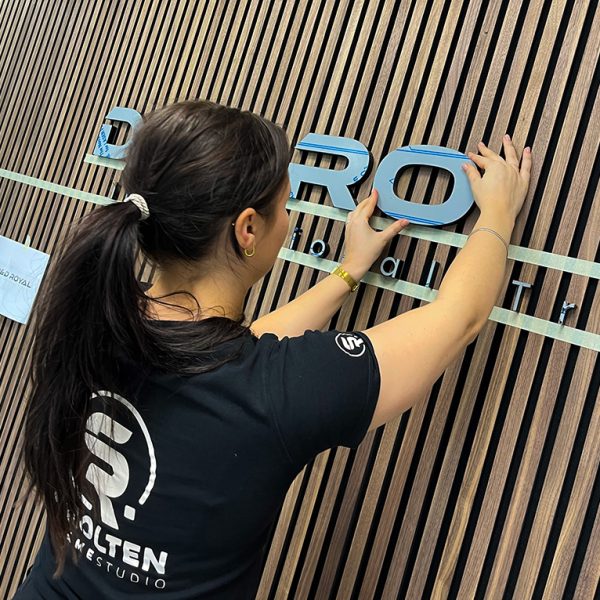 D&DRoyal_belettering_3