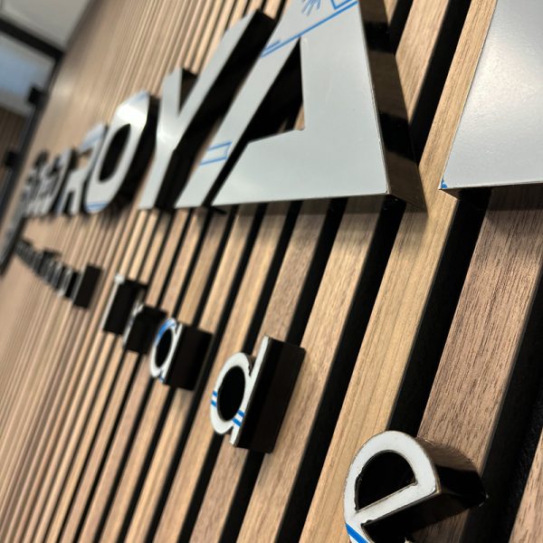 D&DRoyal_belettering_4